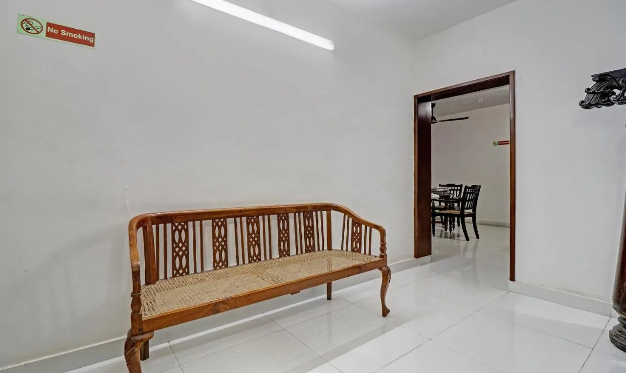 Treebo Backpackers Inn Kochi 3*,