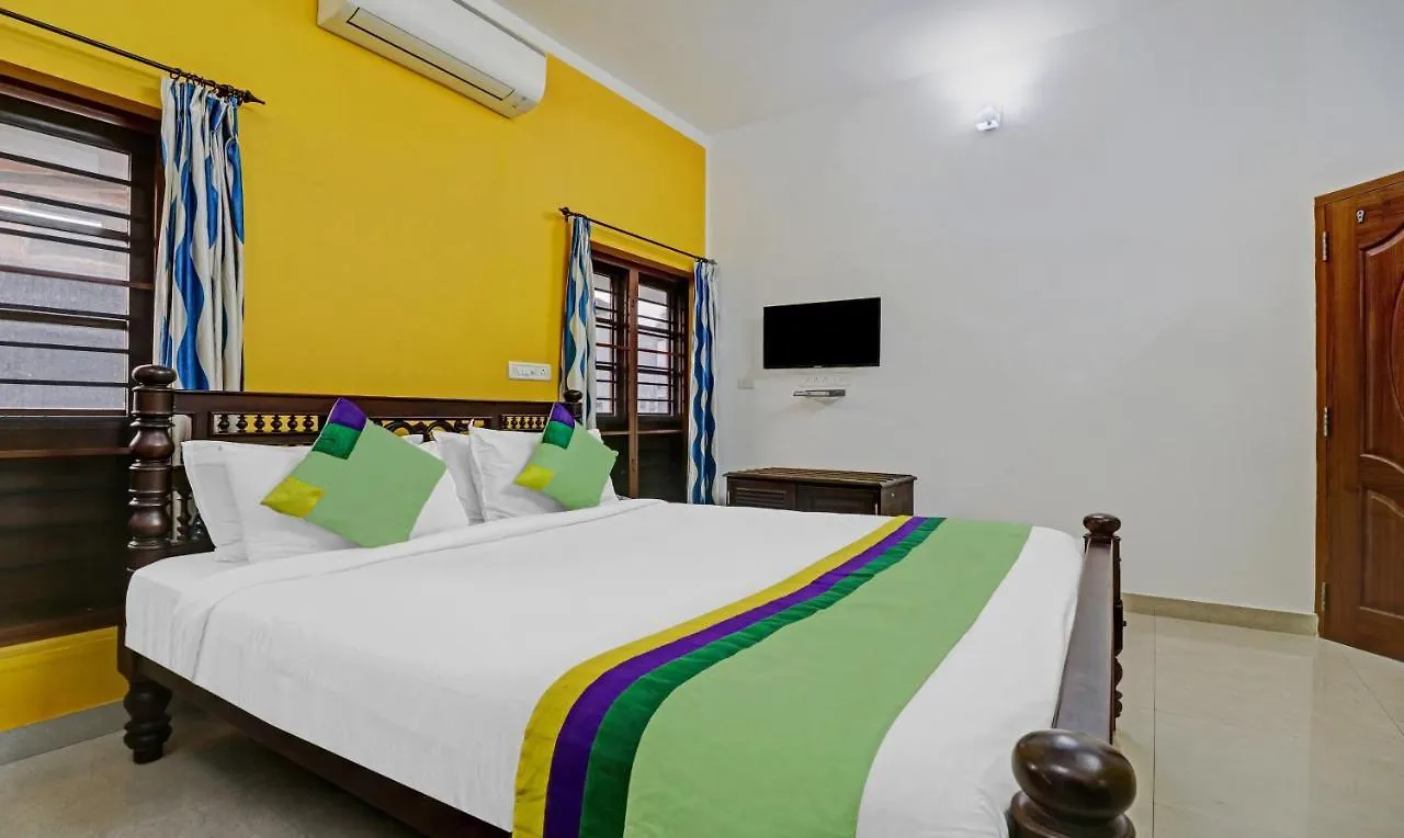 Treebo Backpackers Inn Kochi
