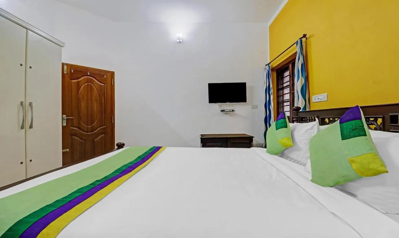 Treebo Backpackers Inn Коччи 3*,